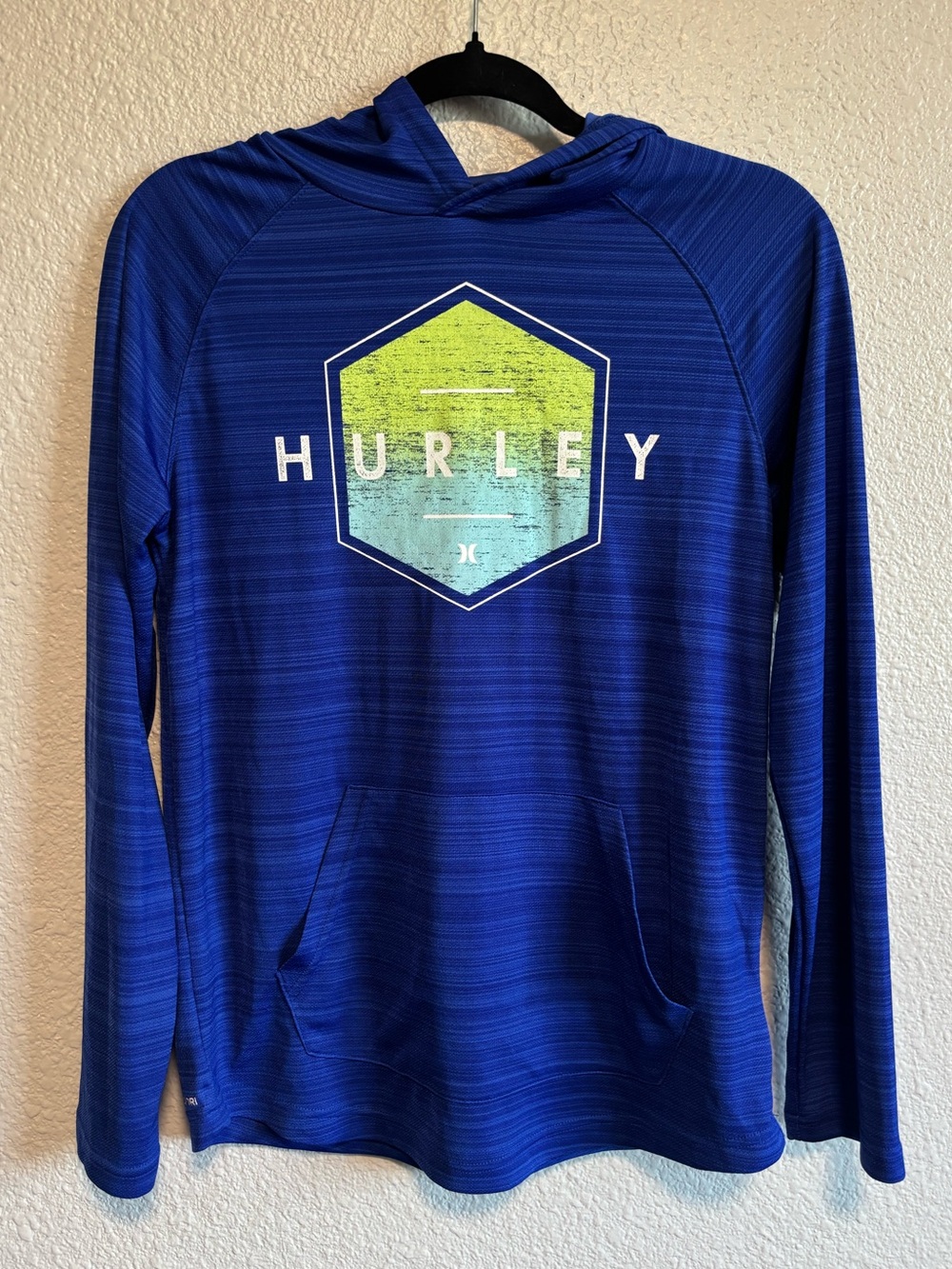 Hurley Blue Athletic Long Sleeve Lightweight Hoodie Tee Boys Size XL